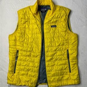 Patagonia Men’s Nano Puff Vest Primaloft Insulated Mustard Yellow Size XL
